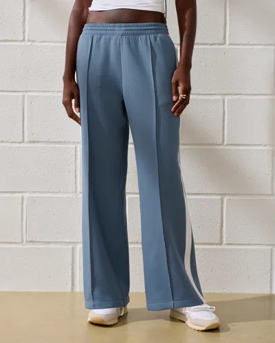 Abercrombie & Fitch Ypb Neoknit Wide Leg Sweatpant In Blue