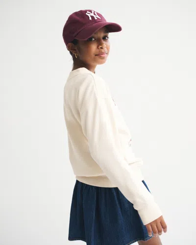 Abercrombie & Fitch Legging-friendly New York Yankees Crew Sweatshirt In White