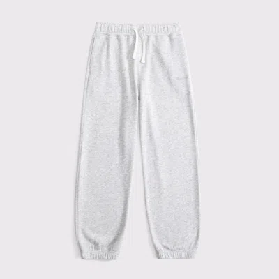 Abercrombie & Fitch Essential Logo Fleece Sweatpants In Gray
