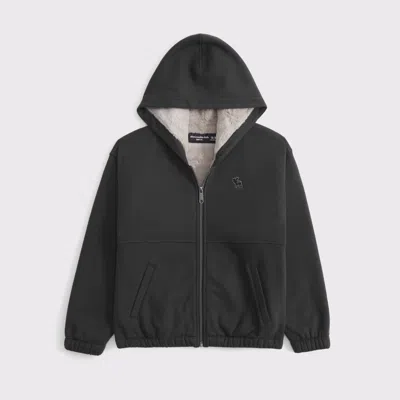 Abercrombie & Fitch Essential Faux Fur-lined Full-zip Hoodie In Black