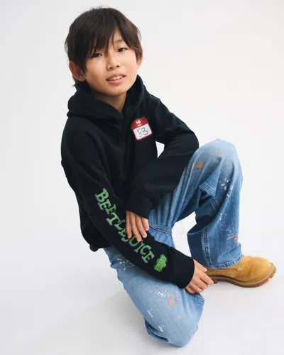 Abercrombie & Fitch Beetlejuice Graphic Popover Hoodie In Black