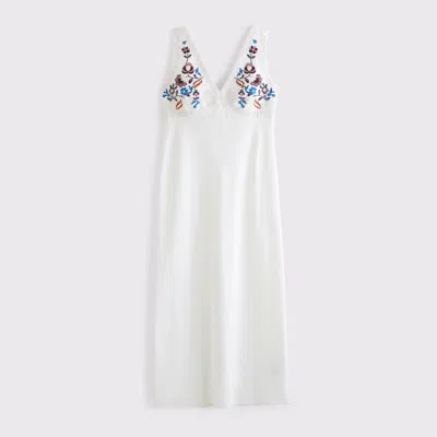 Abercrombie & Fitch V-neck Embroidered Maxi Dress In White