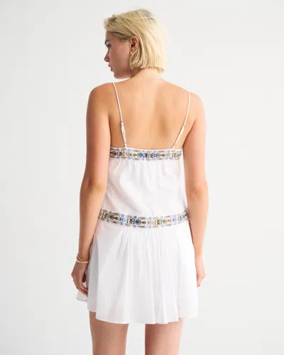 Abercrombie & Fitch V-neck Flowy Mini Skort In White