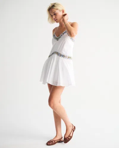 Abercrombie & Fitch V-neck Flowy Mini Skort In White