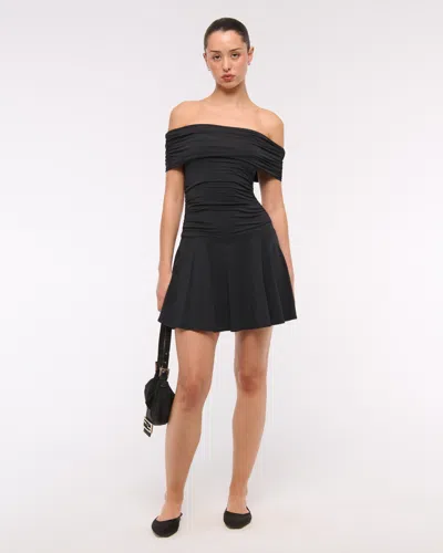 Abercrombie & Fitch Off-the-shoulder Knit Skort In Black