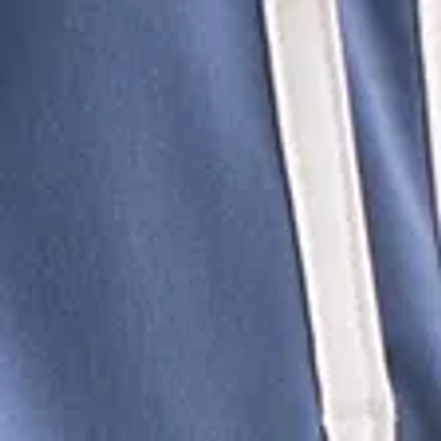 Abercrombie & Fitch Ypb Motiontek Retro Short In Blue