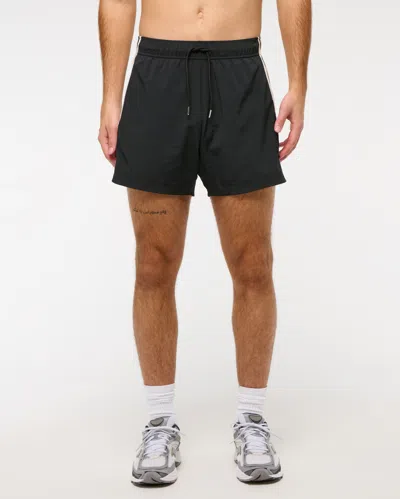 Abercrombie & Fitch Ypb Motiontek Retro Short In Black