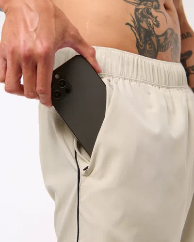 Abercrombie & Fitch Ypb Motiontek Lined Ready Short In White