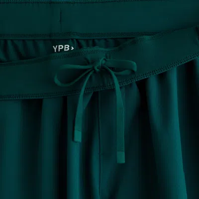 Abercrombie & Fitch Ypb Motiontek Unlined Ready Short In Green
