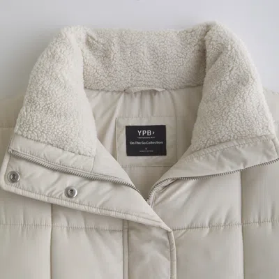 Abercrombie & Fitch Ypb On The Go Classic Puffer In White