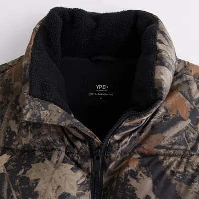 Abercrombie & Fitch Ypb On The Go Puffer Vest In Brown