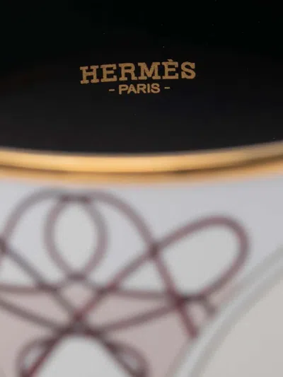 Pre-owned Hermes 2000-2015 Extra Wide Enamel Coup De Fouet Au Bloc Bracelet Costume Bracelet In Gold