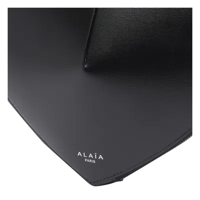 Alaïa Alaia Women Le Coeur Crossbody Bag In Black