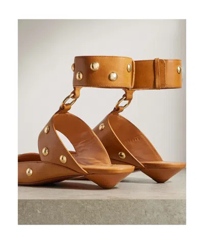 Chloé Jade Rivet High Heels In Brown