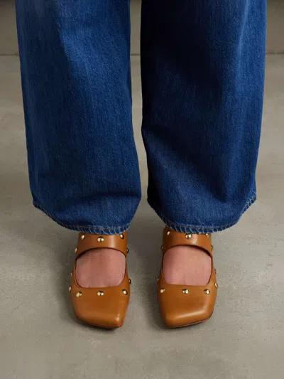 Chloé Jade Rivet High Heels In Brown