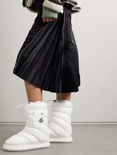 Moncler Gaia Quilted Nylon Pocket Snow Boots In Yellow