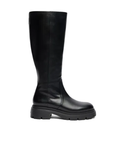 Stuart Weitzman Hudson Lite Zip Boot In Black