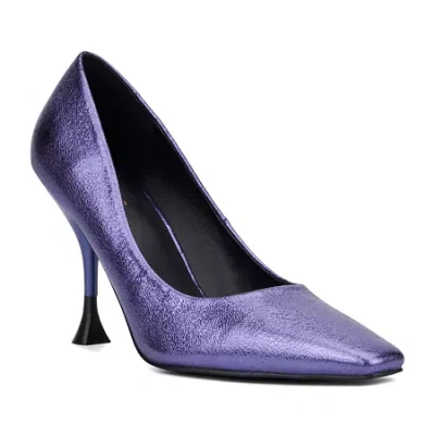 Torgeis Kamana Womens Square Closed Toe Flared Heel Pumps In Purple