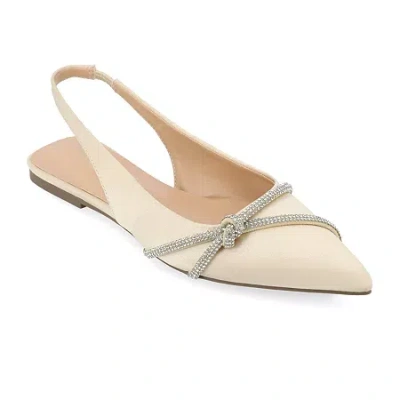Journee Collection Rebbel Womens Pointed Closed Toe Ballet Flats In Sand