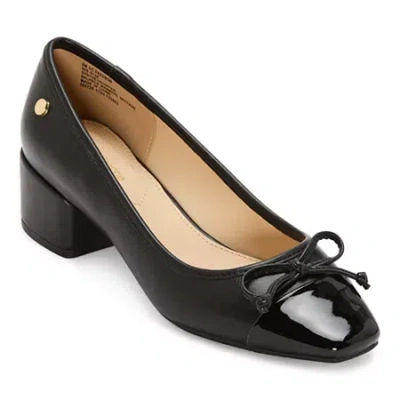 Liz Claiborne Fredson Womens Cap Closed Toe Flat Heel Pumps In Multi