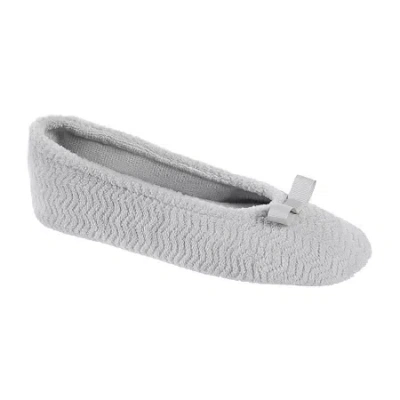 Isotoner Womens Ballerina Slippers In Gray