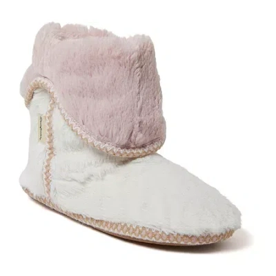 Dearfoams Beth Furry Womens Memory Foam Bootie Slippers In White