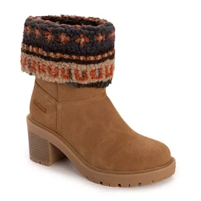 Muk Luks Womens Londyn Boot Stacked Heel Booties In Brown