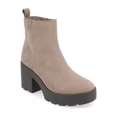 Journee Collection Womens Cassidy Block Heel Booties In Sand