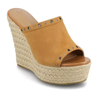 Journee Collection Womens Yari Wedge Sandals In Yellow