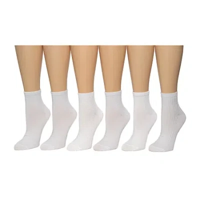 Cuddl Duds Womens 6 Pair Quarter Ankle Socks In White