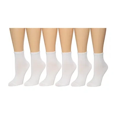Cuddl Duds Womens 6 Pair Quarter Ankle Socks In White