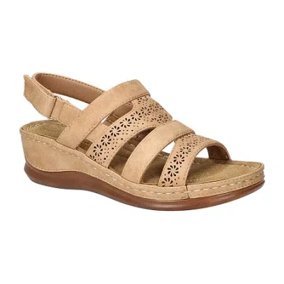 Easy Street Womens Alexi Wedge Sandals In Neutral