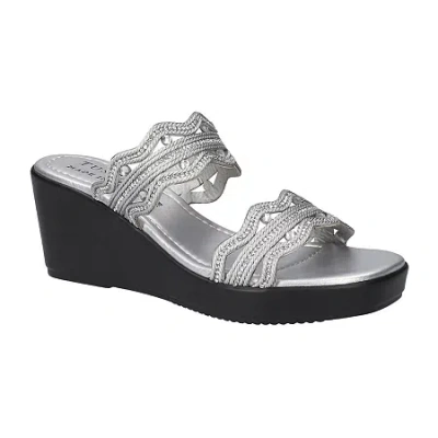 Easy Street Selva Platform Wedge Slide Sandal In Silver