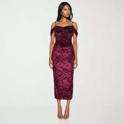 Premier Amour Womens Cold-shoulder Short Sleeve Velvet Midi Sheath Dress In Red