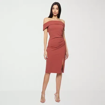 Premier Amour Off The Shoulder Womens Short Sleeve Midi Sheath Dress In Red