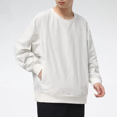 Puma Classic Woven Crew Sweatshirt 'white'