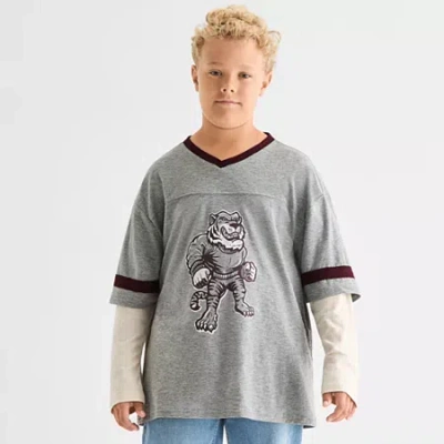 Thereabouts Little & Big Kid Boys V Neck Long Sleeve Regular Fit Graphic T-shirt In Gray