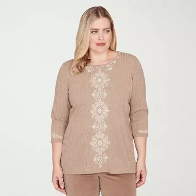 Alfred Dunner Vienna Embroidered Medallion Center Knit Top In Animal Print