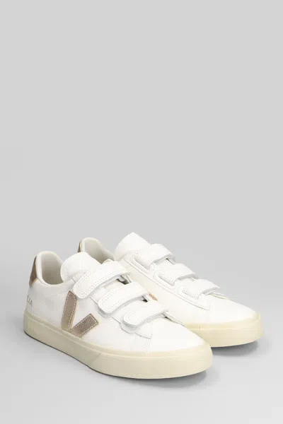 Veja Recife Sneakers In White Leather In White