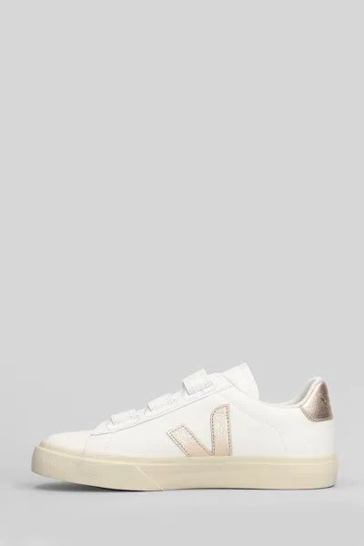 Veja Recife Sneakers In White Leather In White