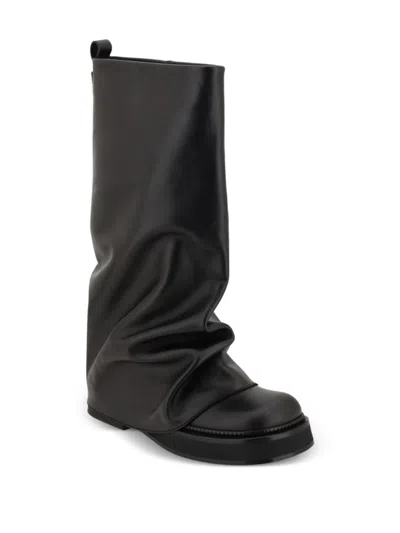 Attico Robin Black Boots With Square Toe And Logo Plaque On The Rear In Leather Woman In Black
