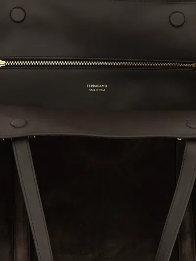 Ferragamo Scarf L Shoulder Bag In Multi