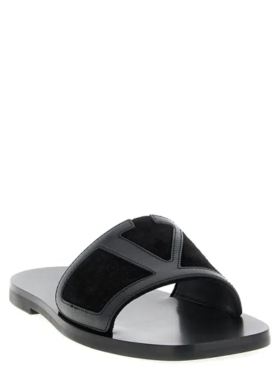 Valentino Garavani Superstar Leather Sandals For Modern Elegance In Black