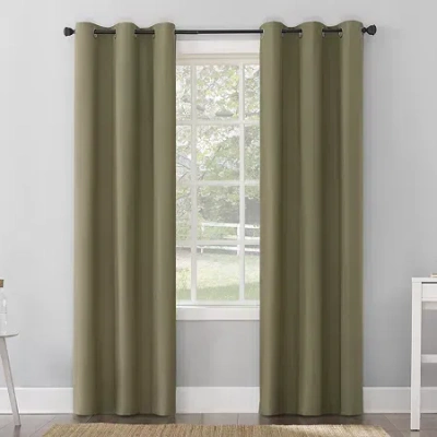 Sun Zero Cyrus Grommet Top Energy Saving 100% Blackout Single Curtain Panel In Green