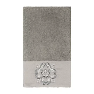 Linum Home Textiles Alyssa Embellished Embellished Medallion Bath Towel In Gray