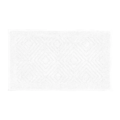 Better Trends Trier Bath Rug In White