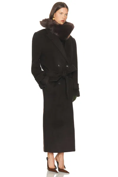 Helsa Bold Shoulder Long Coat In Black