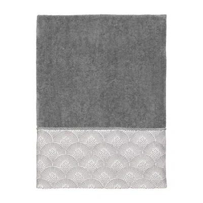 Avanti Deco Shell Nickel Embellished Bordered Bath Towel In Gray