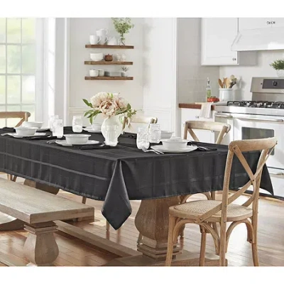 Elrene Home Fashions Elegance Plaid Jacquard Tablecloth In Black