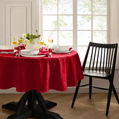 Elrene Home Fashions Water & Stain Resistant Continental Tablecloth In Red